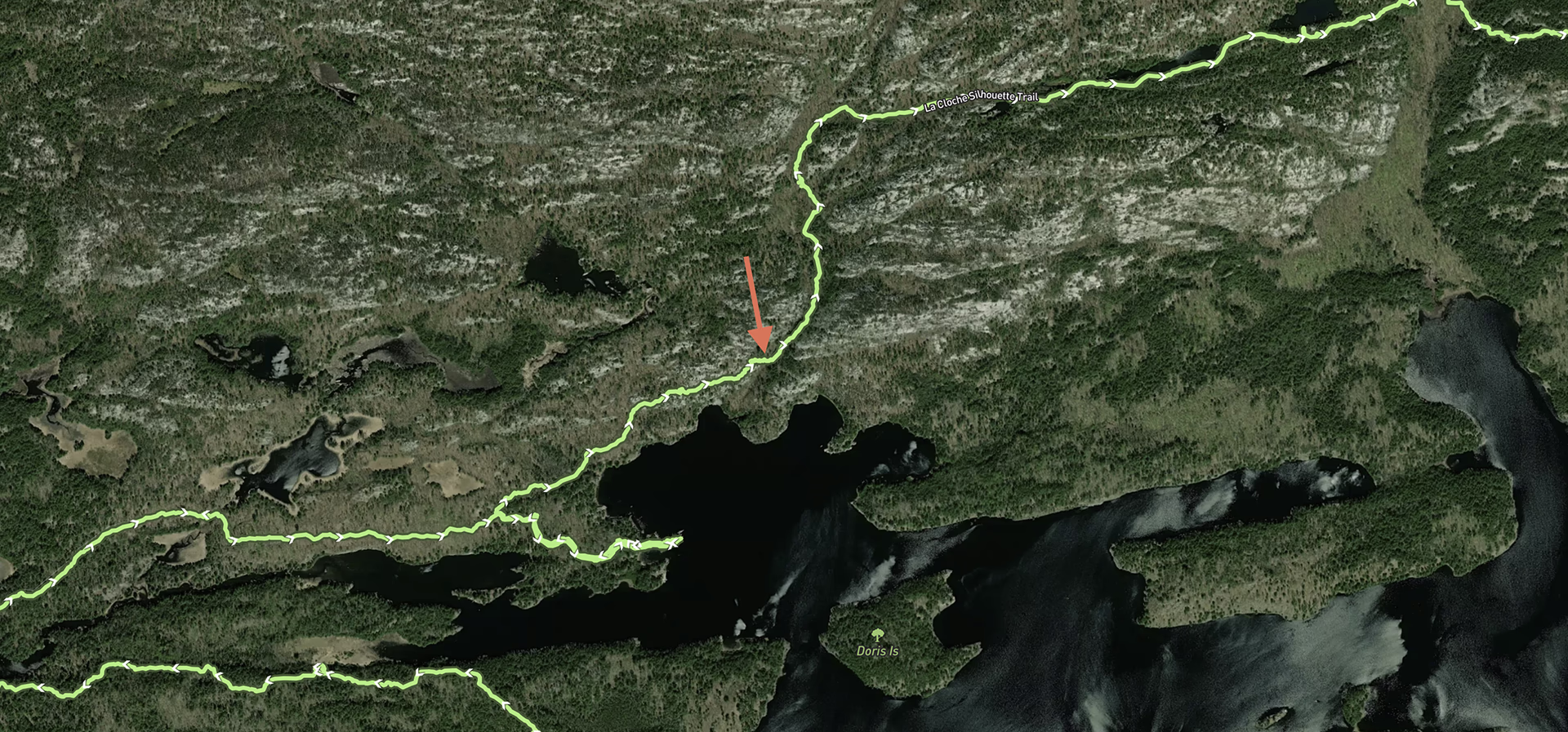 A steep descent between H21 and H22 on the La Cloche Silhouette Trail in Killarney Park.